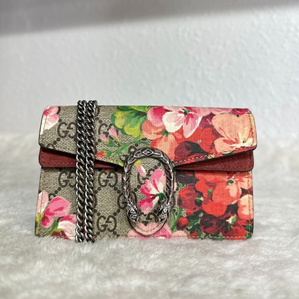 Gucci GG Logo Supreme Super Mini Dionysus Shoulder Bag Crossbody